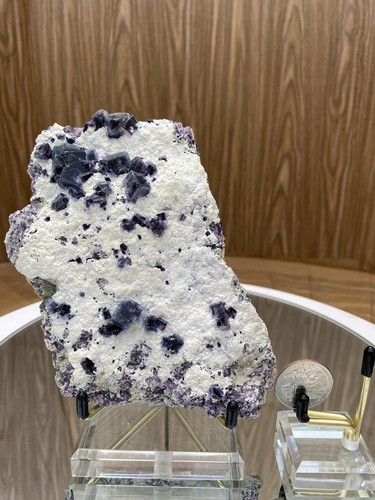 450g 16x12x3cm Punti Fluorite Bianca e Viola dalla Mongolia Interna, Cina - Foto 4 di 4
