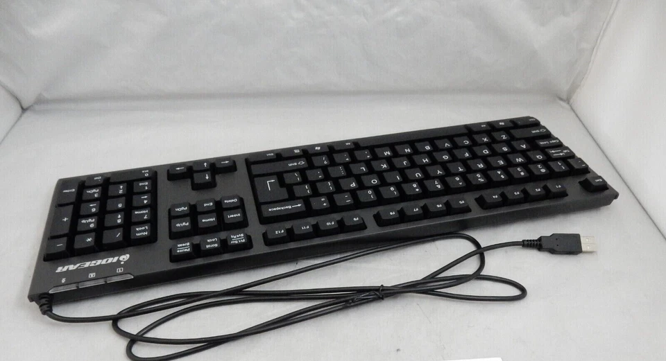 IOGEAR Spill-Resistant Keyboard and Mouse Combo, Black GKM513 - Image 3 of 4