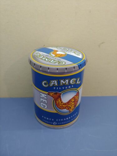 Camel Filters Keg Cigarette Holder - Forty Cigarettes w/ Holder - VERY GOOD - Picture 4 of 8