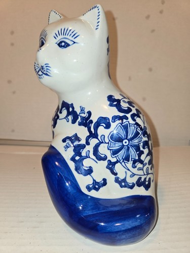 Cat Figurine Porcelain Blue White Floral 9" Mid Century Ornament Chinese Vintage - Picture 3 of 5