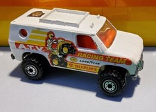 1989 Hot Wheels Trailbusters Baja Breaker #1517 White A.T.V. Racing Team