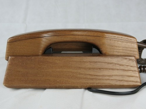 Original 1970's Gfeller Trub Solid Wood Telephone (Rosewood) - Picture 4 of 10