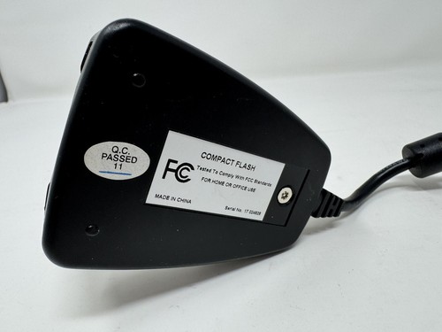 Dynex External 6-in-1 Multiformat Memory Card Reader/Writer DX-CR501 - Picture 6 of 10