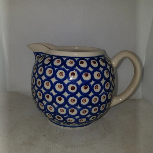 Polish Boleslawiec creamer juice pitcher hand painted good 5" blue brown dotted