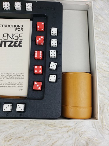 Milton Bradley Challenge Yahtzee Dice Game 1974 Complete 2420 ES Lowe Vintage - Picture 6 of 10