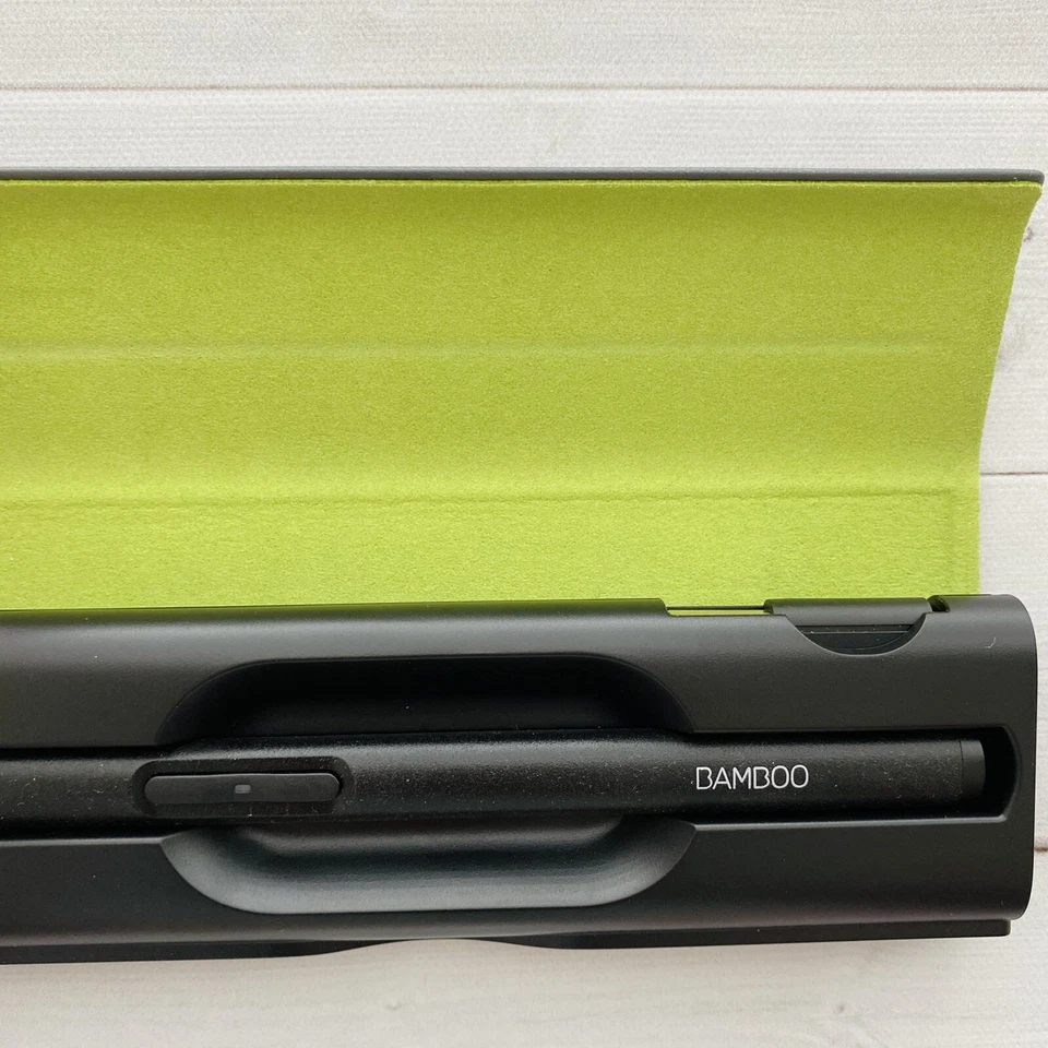 Стилус для iPhone и iPad. Бамбуковый прецизионный стилус с чехлом от Wacom - Изображение 3 из 4