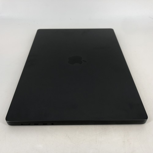 Apple MacBook Pro 16 2023 M3 Max 14-Core CPU 30-Core GPU 36GB 1TB Space Black - Picture 7 of 7