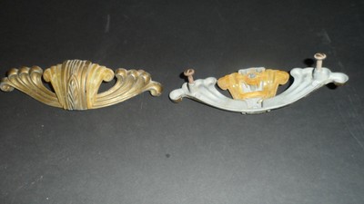 Antique Vintage Drawer Pulls Handles Art Deco Bakelite Set Of 2