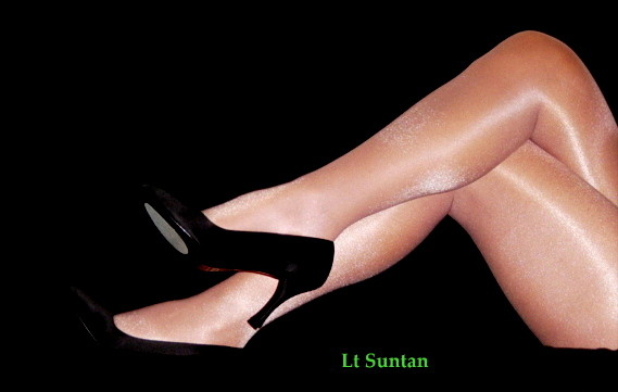 Q Peavey Lt Suntan Gloss Tights Shiny Hooters Uniform Lt Support Holiday Hosiery