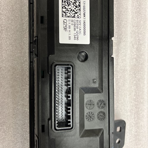 97250-Q5290DHV 2021-2022 Kia Seltos HeaterAC Temperature Control Unit New Oem - Picture 6 of 7
