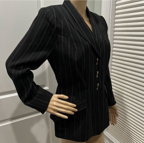 THIERRY MUGLER Vintage Jacke Wolle schwarz Nadelstreifen skulptural Größe Frankreich 44 - Bild 2 von 9