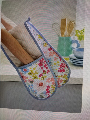 Brand new NXT Blue Lisse Floral Colour oven gloves - Picture 2 of 5