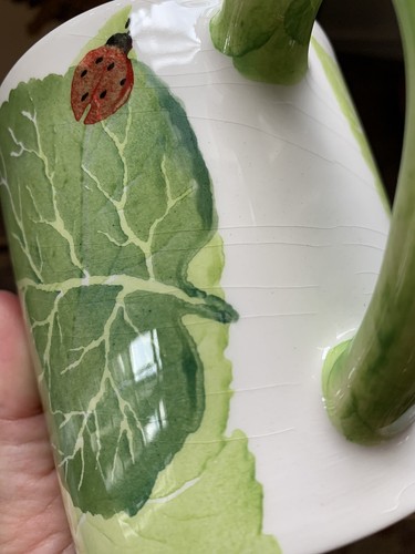 2 lime green hand painted garden mugs ladybugs daisies greens Cottagecore - Picture 5 of 10