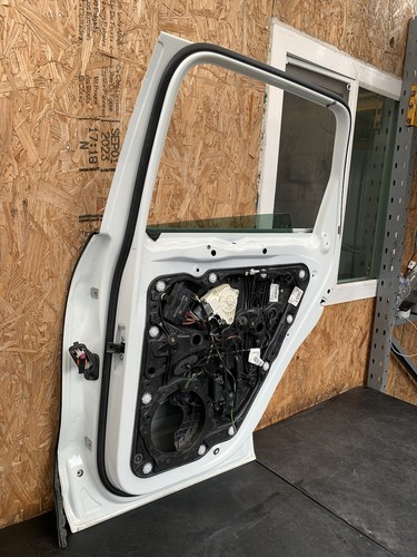 2011 2012 2013 2014 2015 2016 2017 2018 PORSCHE CAYENNE RIGHT REAR DOOR OEM USED - Picture 9 of 11