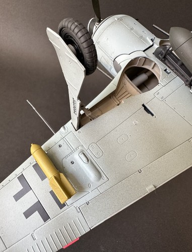 Ultimate Soldier 1:32 WWII German Focke-Wulf Fw 190F-8 21st Century Toys 2007 S3 - Picture 16 of 24