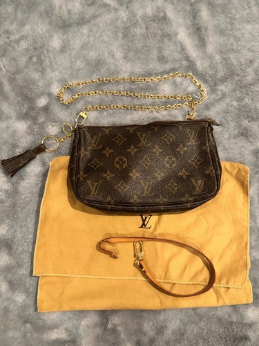 Louis Vuitton Monogram Pochette