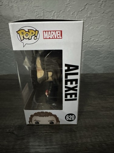 Black Widow 619 and Alexei 620 Funko Pop Marvel Collector Corps - Imagen 13 de 13