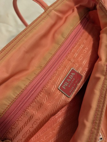 Auténtico Bolso Mediano Vintage PRADA Rosa Nylon - Imagen 9 de 19