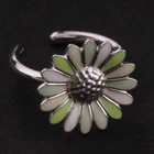 GEORG JENSEN x STINE GOYA Daisy Sterling Green / White Ear Cuff. 20001129. NEW!