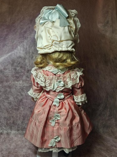 Bisque doll dress Bonnet set for 38cm doll - Picture 4 of 4