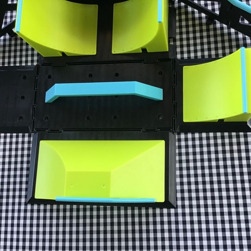 Tech Deck Transforming SK8 Container Pro Modular Skatepark + Boards Read Listing - Picture 7 of 24