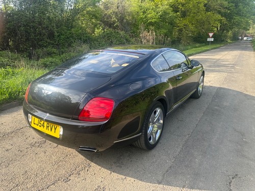 BENTLEY CONTINENTAL GT, BLACK TAN INTERIOR, ABSOLUTELY STUNNING VERY LOW MILEAGE - Picture 13 of 15