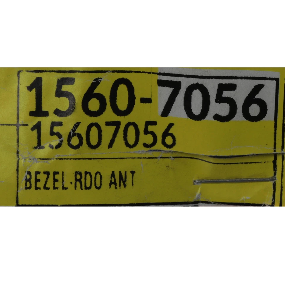 OEM NUEVO GM 1989-2000 Chevrolet GMC Serie C/K Radio Antena Borde Bisel 15607056 Foto 4 de 4