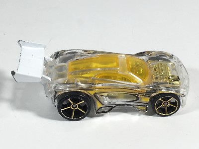 Hot Wheels Paradigm Shift ミニカー RARE 2013 Hot Wheels Paradigm Shift TREASURE HUNT 138/250 HW