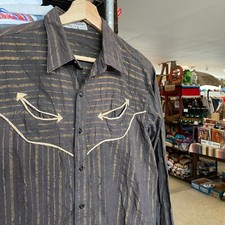 1970s Vintage HARLAN MATTHEWS Button-Up Black Striped Retro Western Shirt