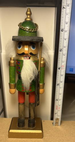 Vintage Sigro Holzkunst Collection-7" Handcrafter Wooden Toy Soldier Nutcracker - Picture 11 of 12