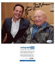 Ed Asner AUTOGRAPH Signed Edward Autographed Candid 8x10 Photo ACOA Ed Asner AUTOGRAPH Signed Edward Autographed Candid 8x10 Photo ACOA