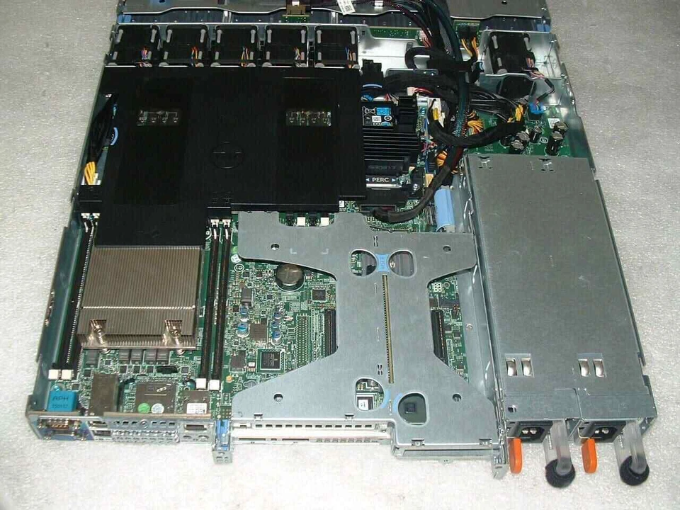 Dell PowerEdge R430 3.5" 1U 2x E5-2690 v3 2.6ghz 24 núcleos 192gb 4x bandejas 2x 550w Foto 3 de 4