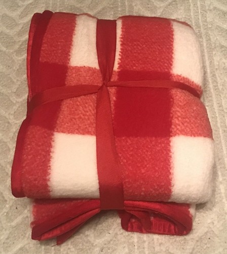 Philadelphia Phillies Buffalo Check Frosty Fleece Blanket Logo Brands 50x60 NWT - Picture 2 of 4