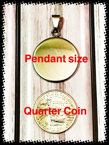 THE PRETTY RECKLESS ALBUM COVERS NECKLACE COLLECTION (5 PENDANTS & 1 CHAIN) - Picture 8 of 8