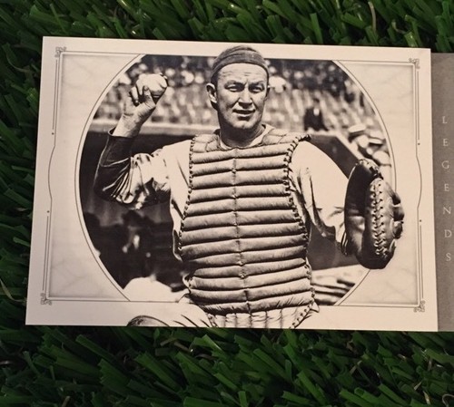 2015 NATIONAL TREASURES  LEGENDS GABBY HARTNETT JUMBO JERSEY BOOKLET #D 5/5 SSP - Picture 3 of 4