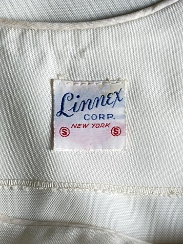 Vintage 1960s Ivory Cotton Pinafore Dress Novelty Strawberry Appliques Pockets S - Picture 8 of 8