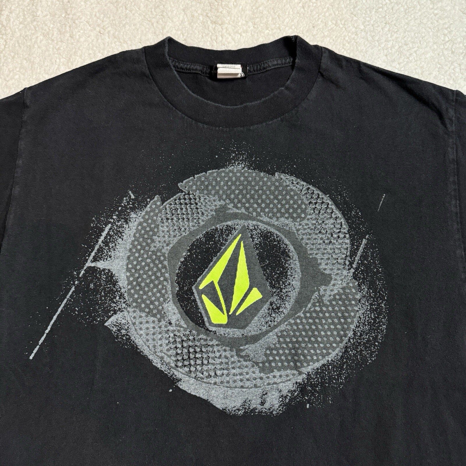 Vintage Y2K 2000s Volcom Stone Faded Black T-Shirt Medium Skate Cyber Grunge Tee