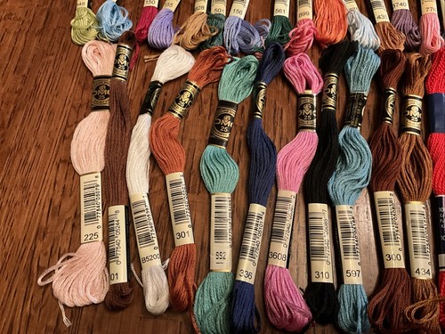 RARE!! DMC Lot 34 Cotton Embroidery Thread Floss Assorted Colors Vintage Colors - Picture 6 of 8