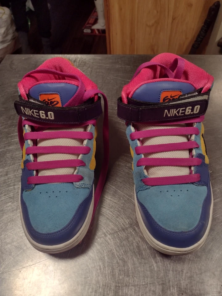 Zapatillas Nike 6.0 Air Mogan Mid 2 para mujer talla 8.5 318886-451 Foto 3 de 4