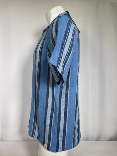 Free Planet Textured Knit Striped Airy Blue Collared Shirt Men's MEDIUM NWT - Picture 6 of 11