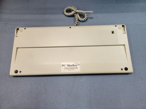 Tastiera MacKey PC professionale Tangent Technologies vintage per Macintosh Plus - Foto 5 di 10