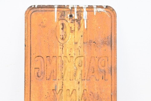Retired Vintage Metal Embossed Street Sign No Parking At Any Time Heavy Metal - Picture 6 of 8