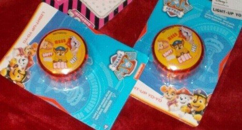 Light Up Yo-Yo Characters Classic Toy PAW PATROL STAR WARS JURASSIC WORLD LOL SU - Picture 3 of 6