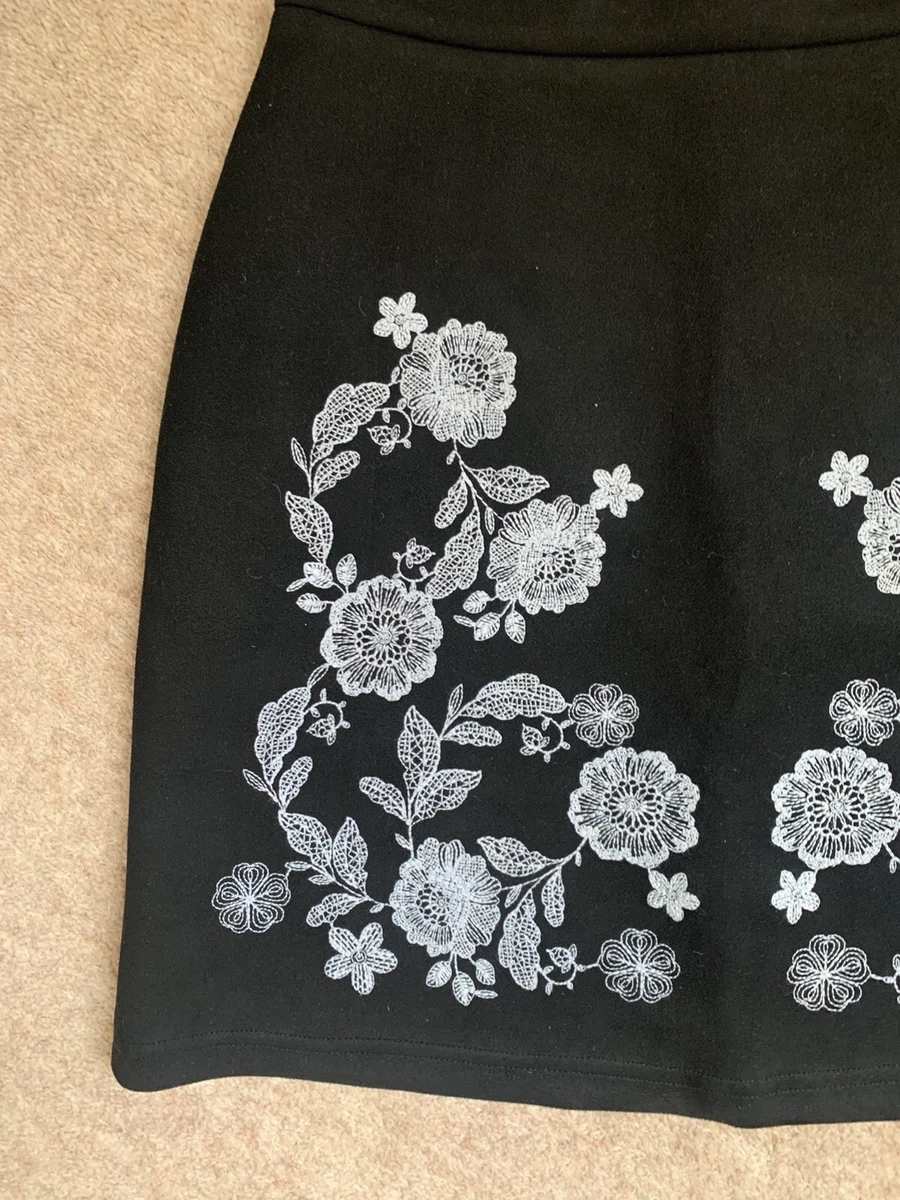 Black velvet skirt flowers cheap