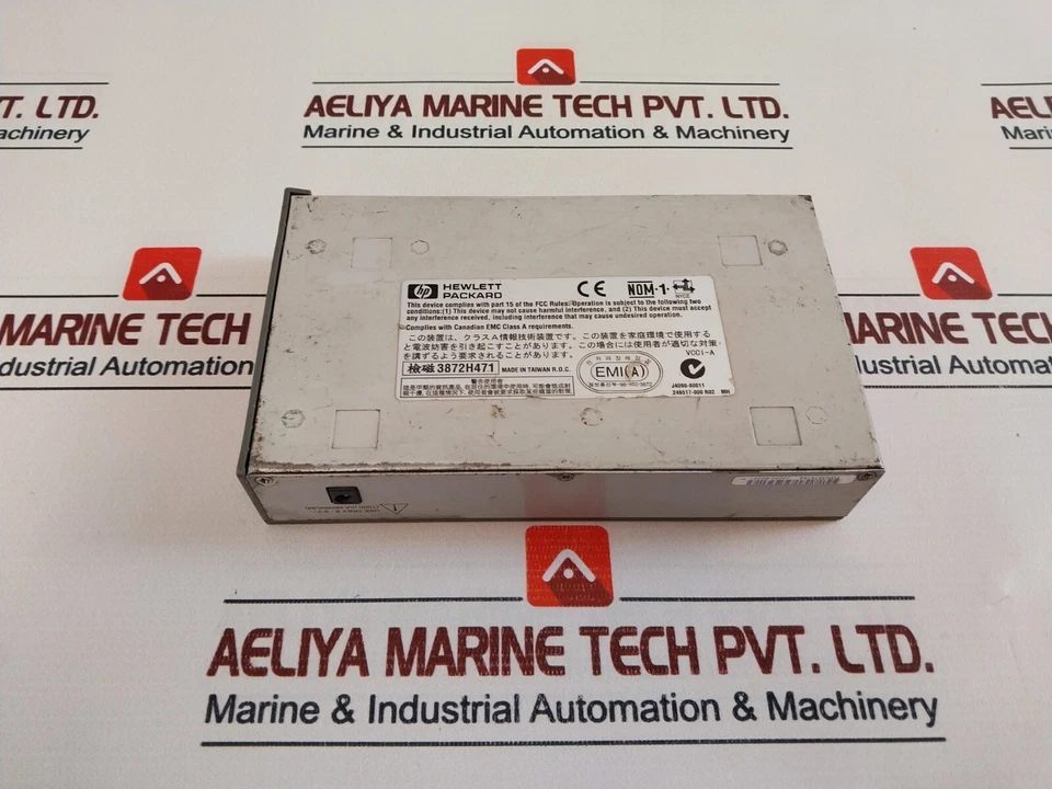 HEWLETT PACKARD J4090-80011 10 BASE-T Hub 8-Port Ethernet Hub HP J4090A - Image 2 of 4