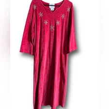 Quacker factory red velour snowflake dress house coat size medium