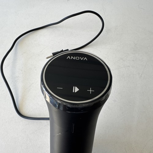 Anova Precision Cooker 3.0 Sous Vide Cooker AN525-10 luz roja - Imagen 8 de 15