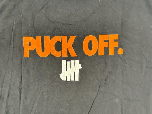 Undefeated Adult Black Puck Off T-Shirt Tee Mens NHL Hockey UNDFTD Sz L HOLES - Picture 9 of 11