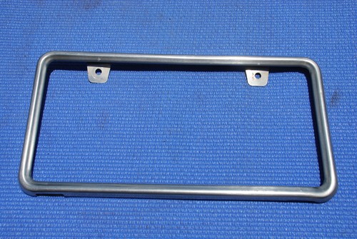 VINTAGE 1970's METAL CHROME LICENSE PLATE FRAME-NO LOGO