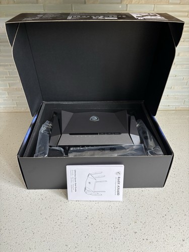 MSI Radix AX6600 Wifi 6 Tri-Band Gaming Router GRAX66 *LESEN* - Bild 1 von 15